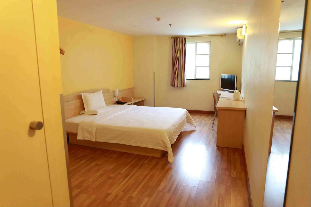 365 Hotel Haimen Zimmer foto